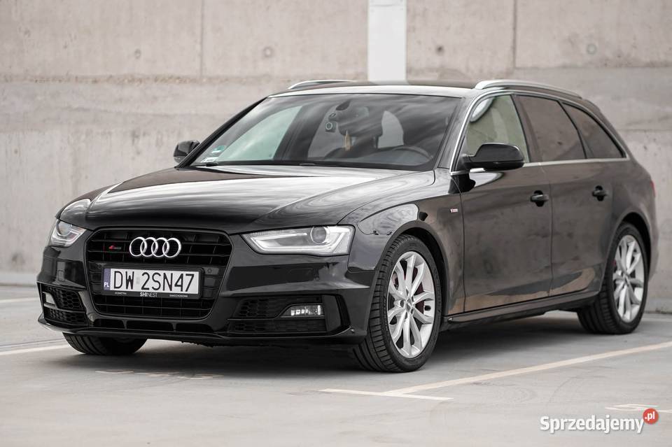 Do sprzedania w ręce wzorowo utrzymane AudiA4B8 nieuszkodzony
