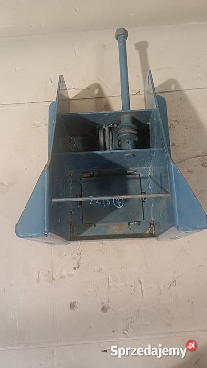 Wieszak koła zapasowego koło 177 195 225 daf sprzedam