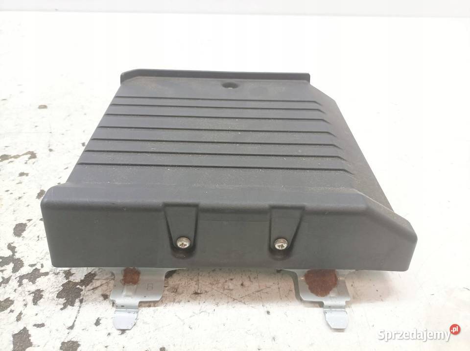 WZMACNIACZ ROCKFORD 8701A279 Mitsubishi sprzedam