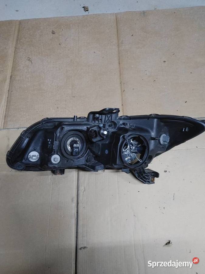 Lampa przód prawa Honda City Oświetlenie Włocławek
