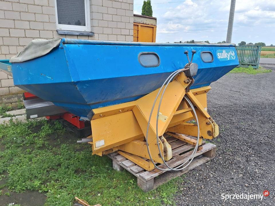 Rozsiewacz nawozów sulky dpx 1503 15 tony Chełmce