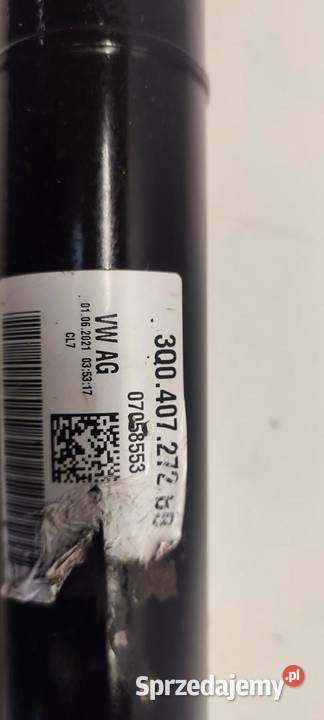 VW TIGUAN II PÓŁOŚ PRAWA 20TDI 3Q0407272BB osobowe