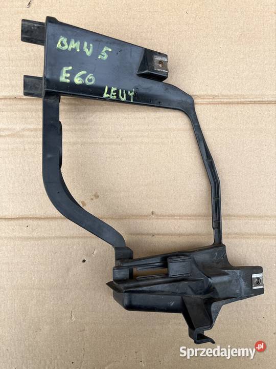 ŚLIZG LAMPY PRAWY PRZÓD BMW X3 E83 15873700 osobowe Międzychód sprzedam