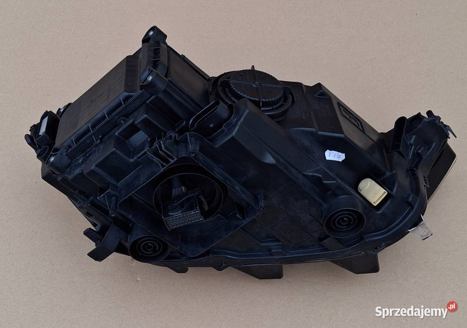 VW TROC T ROC REFLEKTOR LEWY FULL LED LAMPA LEWA Bieleń