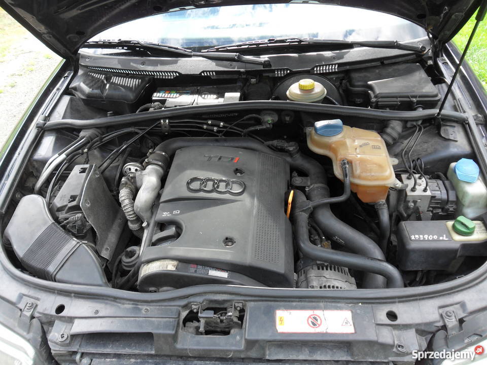 Audi A4 B5 19 TDI hak Brzeziny