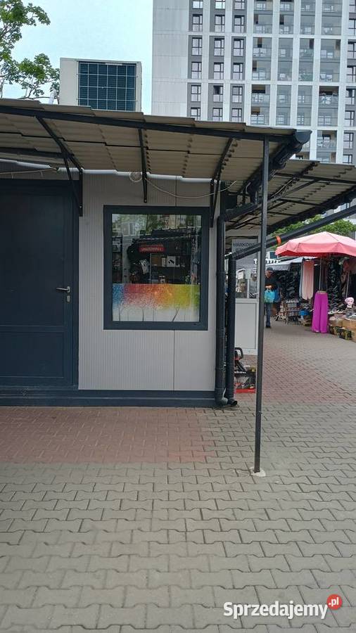 Na sprzedaż Odnowiony pawilon Handlowy na Warszawa