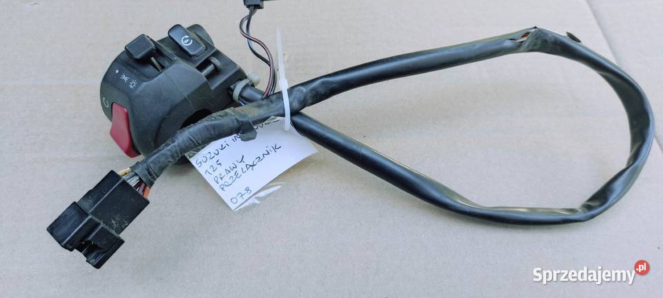 Suzuki Intruder 125 przełącznik prawy Przełączniki Warszawa sprzedam