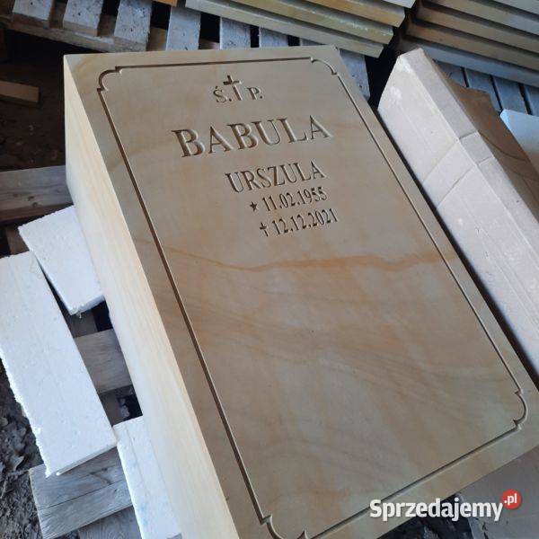 Nagrobek sarkofag obelisk z piaskowca PRODUCENT mazowieckie Szydłowiec