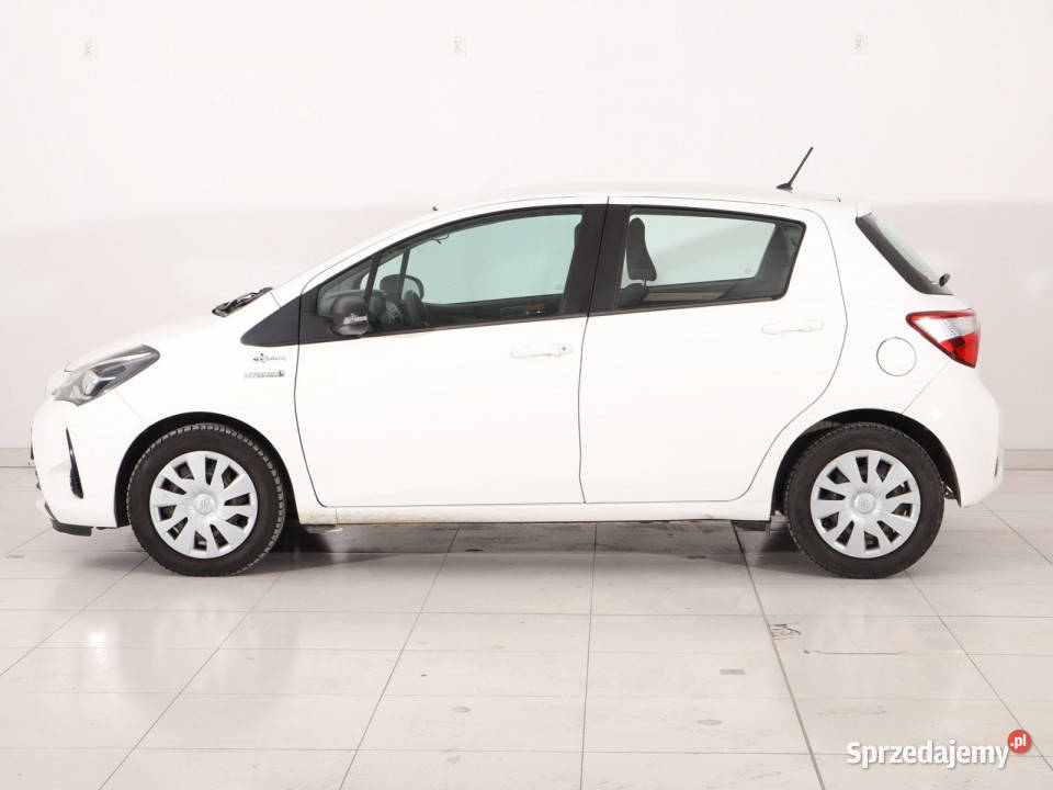 Toyota Yaris 15 Hybrid Piaseczno