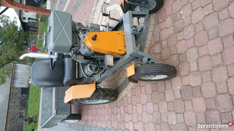Ciagnik traktor sam papajprzyczepka nieuszkodzony Maszyny rolnicze Maków Mazowiecki sprzedam