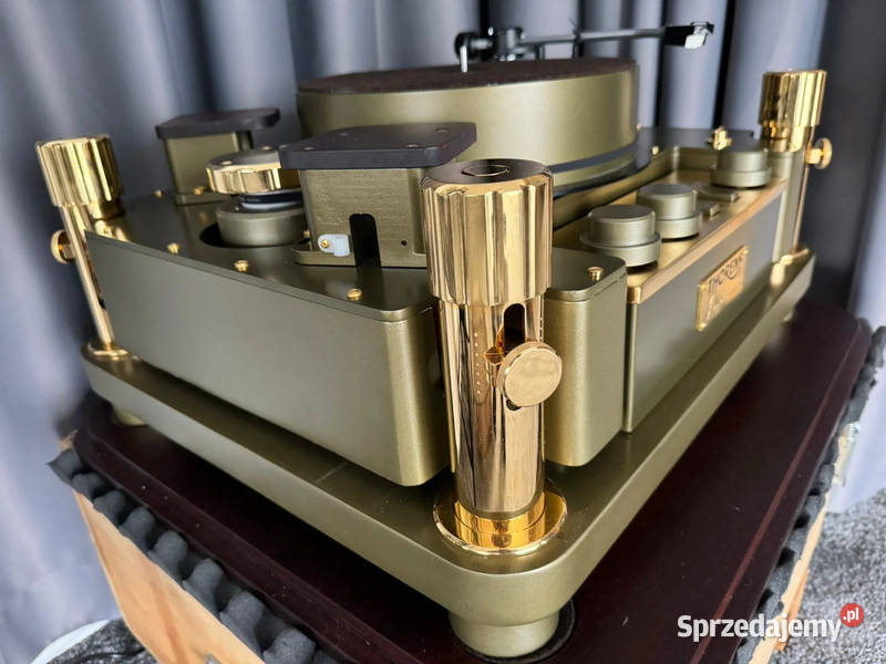 Thorens Reference Turntable with EMT Tonarm and Holenderki