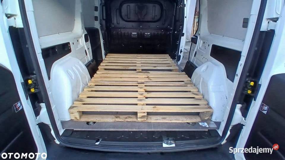 OPEL COMBO L2H1 Długi 2017 r 16 D Opel Wojcieszów
