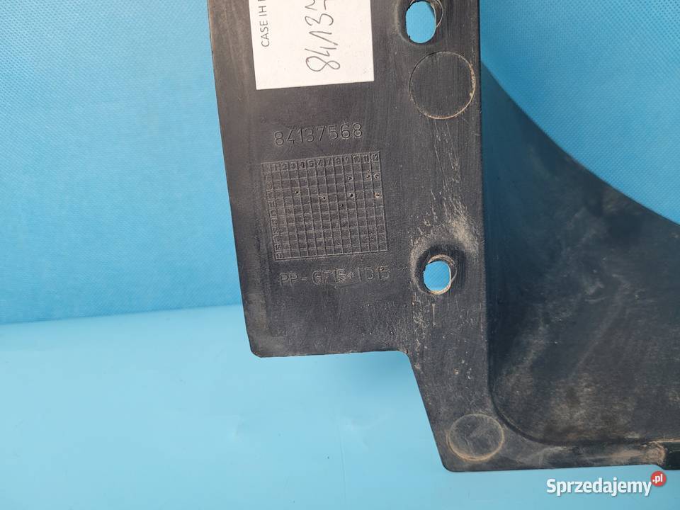 CASE IH PUMA 145 12r KANAŁ WLOT POWIETRZA Chłodzenie silnika Kolno