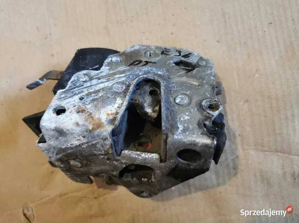 Zamek drzwi lewy prawy przód tył BMW e34 Żory