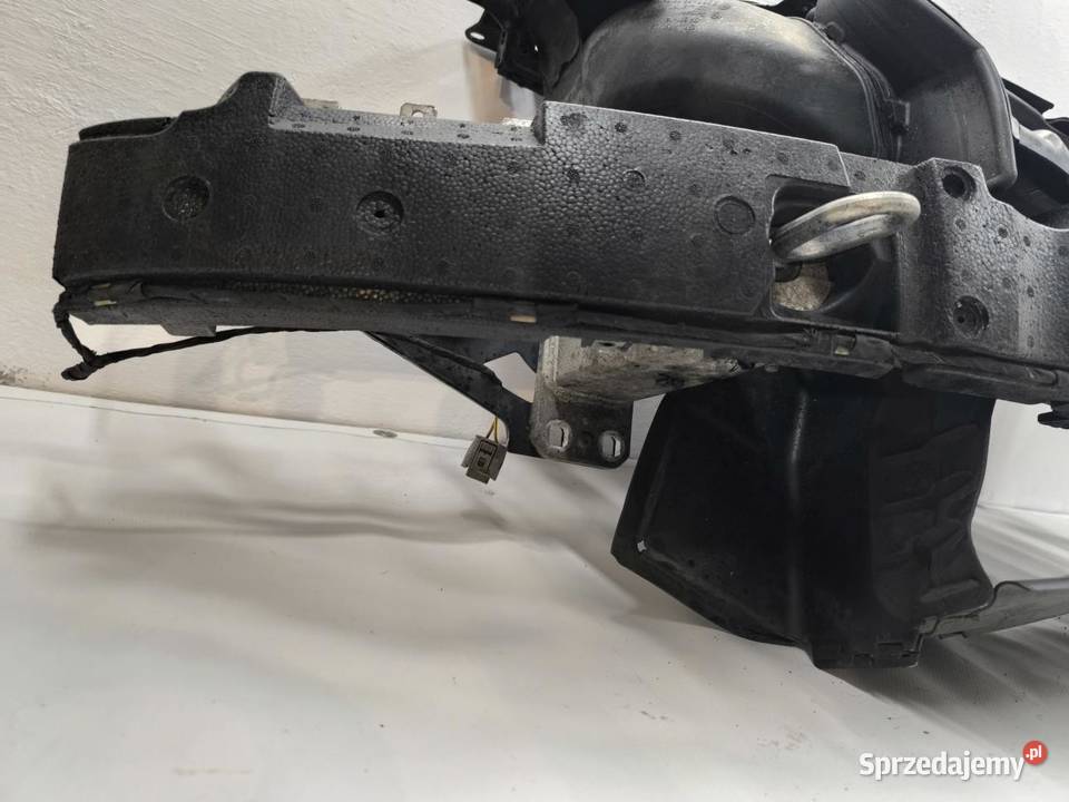 PAS PRZEDNI WZMOCNIENIE 25D BMW E61 7033696 osobowe wielkopolskie