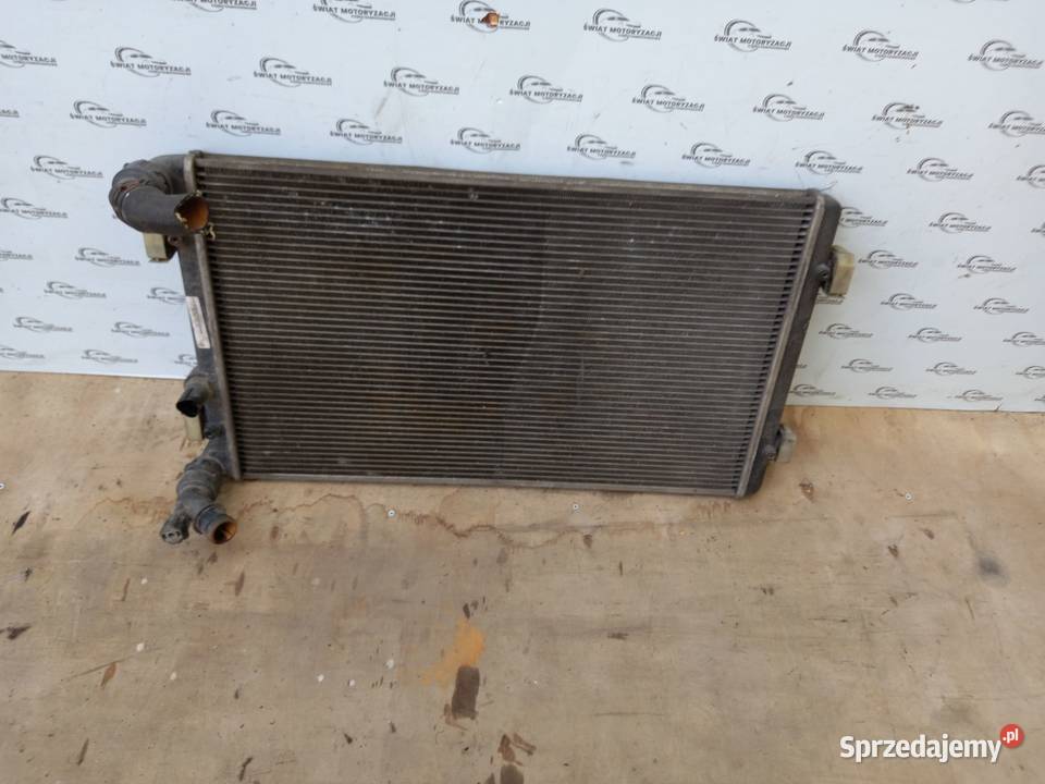AUDI TT 18 10r chłodnica wody świętokrzyskie