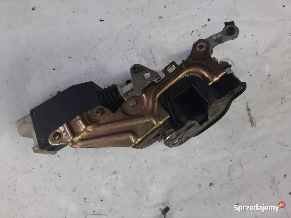 Opel Omega B Zamek Drzwi Prawy Przód osobowe Części samochodowe łódzkie Ksawerów