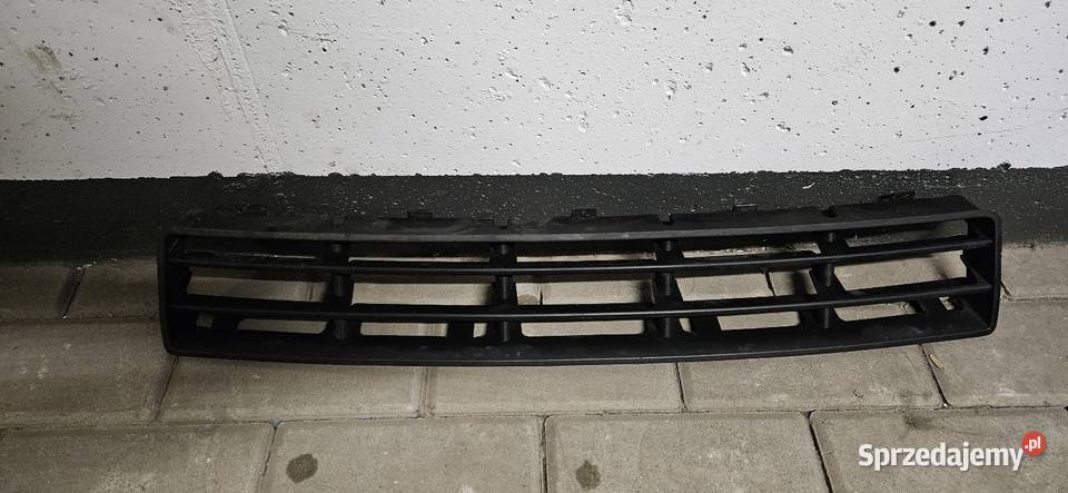 Volkswagen VW Golf 4 IV atrapa kratka środkowa kujawsko-pomorskie Toruń