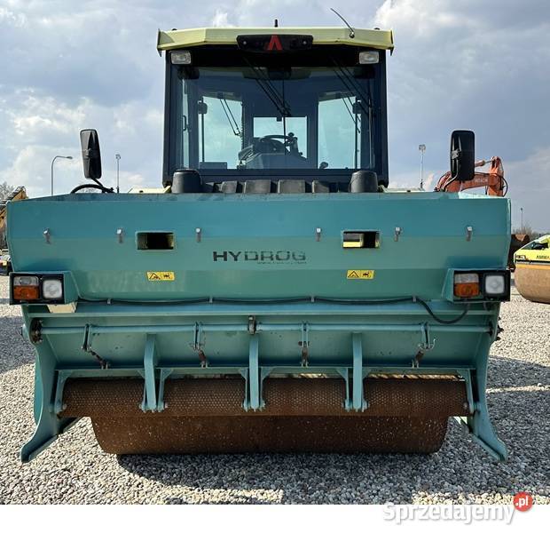 WALEC DROGOWY AMMANN AV130X