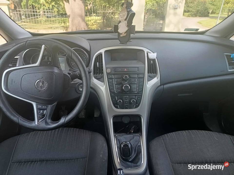 Opel Astra j Sport Tourer 17 cdti HAK podkarpackie Dębica