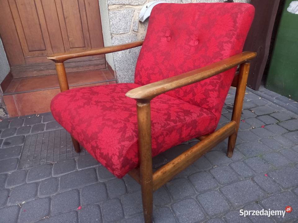 Fotele GFM 142 Edmund Homa PRL vintage Rawicz