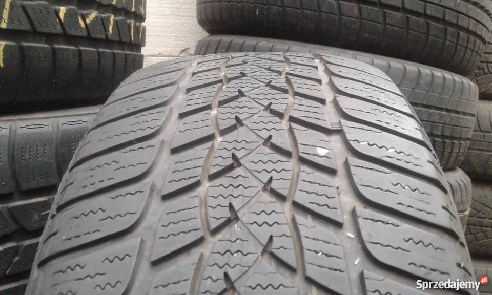 22545R17 Goodyear Ultra Grip Performance 45