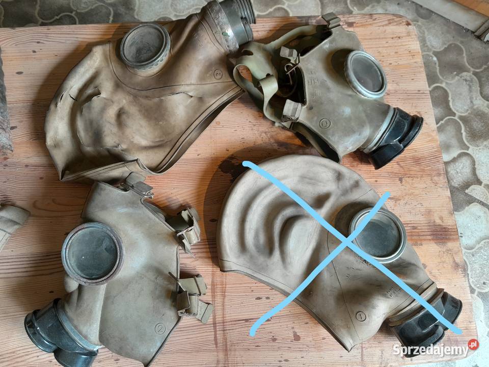Maska gazowa manierka gogle opatrunki wojskowe Antyki, Sztuka, Kolekcje śląskie