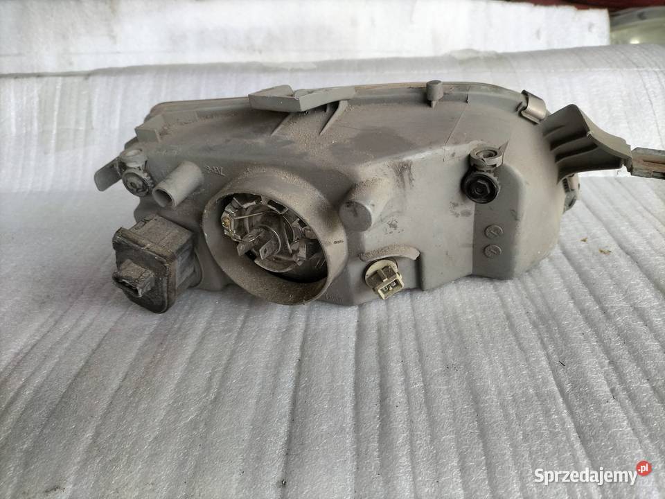 Lampa LEWA przednia Fiat Punto 1 sprzedam