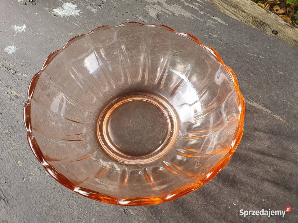 Duża misa i 5 miseczek rozalinowych Myszków