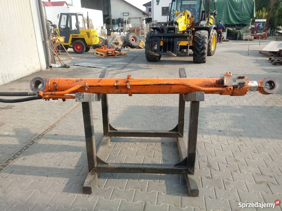 Siłownik Daewoo DL220 225 80 95 Części do maszyn budowlanych Kielce