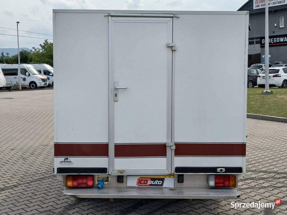 Citroen Jumper sklep food truck witryna pieczywo Kęty