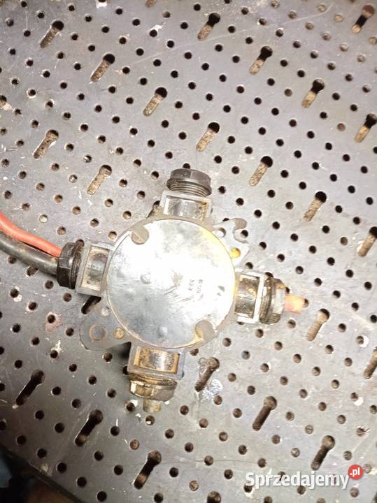 Przełączniki bakielitowy puszka Stalowa Wola