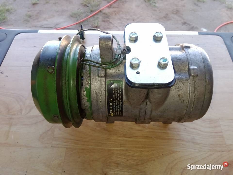 Sprężarka klimatyzacji John Deere RE 12514 lubelskie Zahorów sprzedam