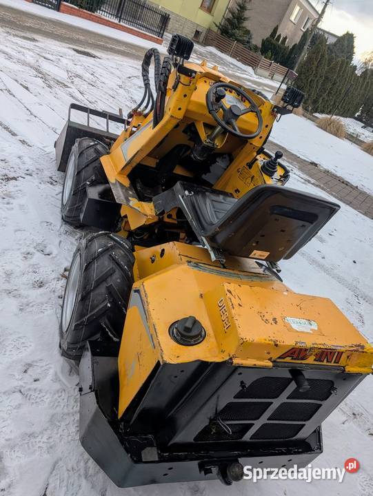Miniładowarka AVANT 520 Multione teleskop nie opolskie Dobrodzień