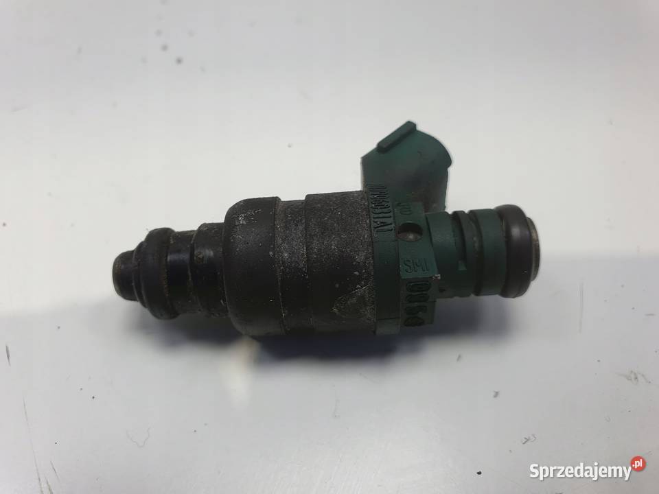 WTRYSKIWACZ VW Golf IV 16 8V wtrysk 037906031AL Układ paliwowy Chełm