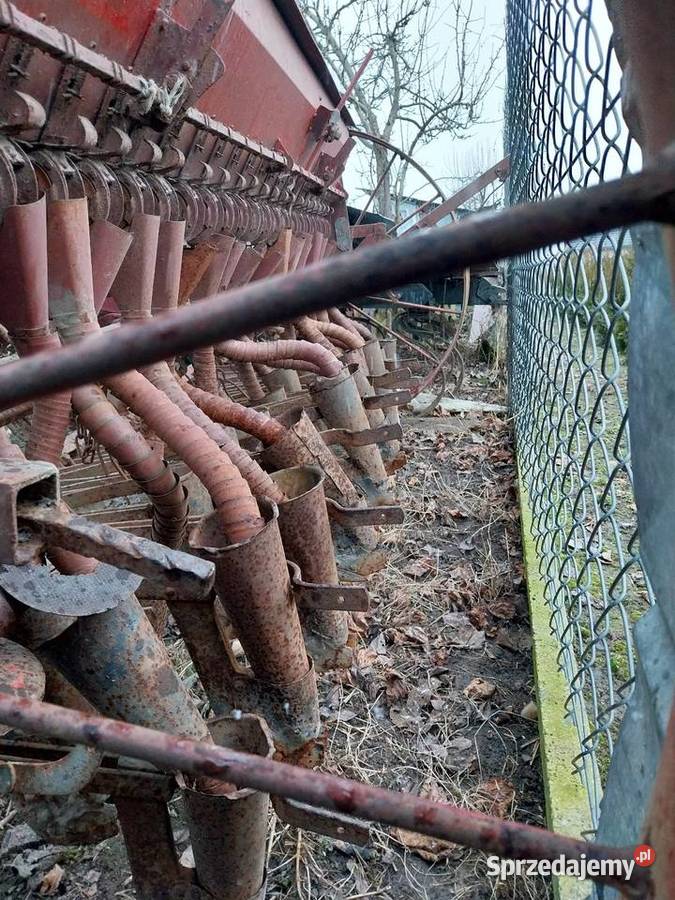 Siewniki konne 22 lejki x2 Krzywda