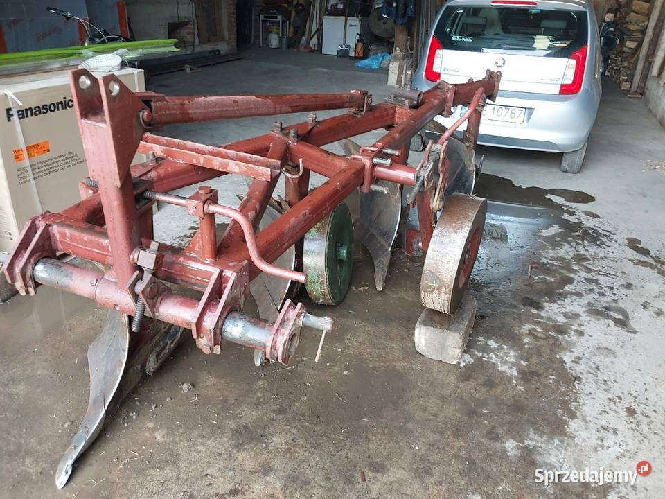 Sprzedam pług 3 skibowy 1skiba sprzedam