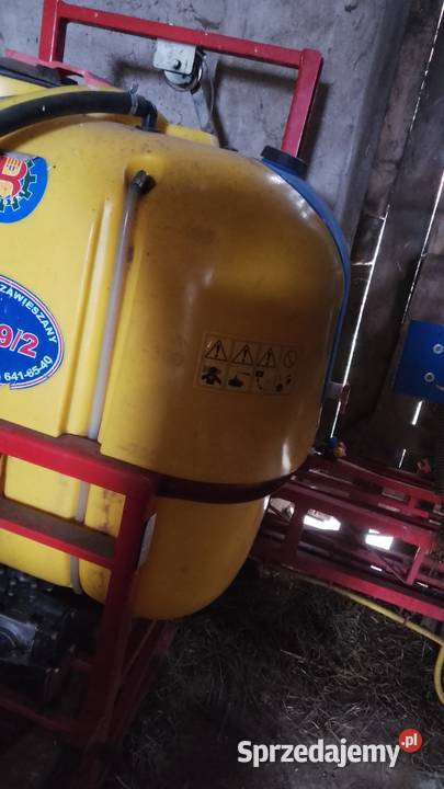 Opryskiwacz nieuszkodzony