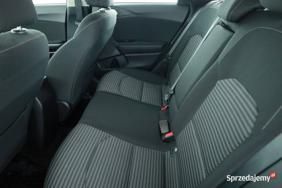 Kia Ceed 15 TGDI radio
