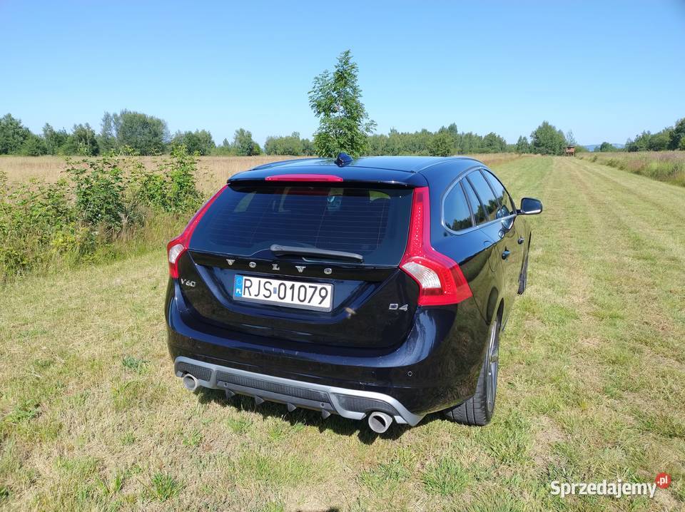 VOLVO V60 RDESIGN 20 D3D4 automat 2000cm3 Cieklin