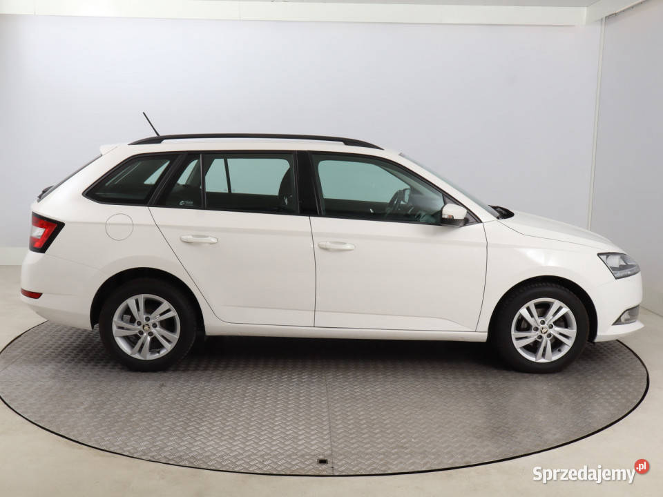 Skoda Fabia 10 TSI Bielany Wrocławskie