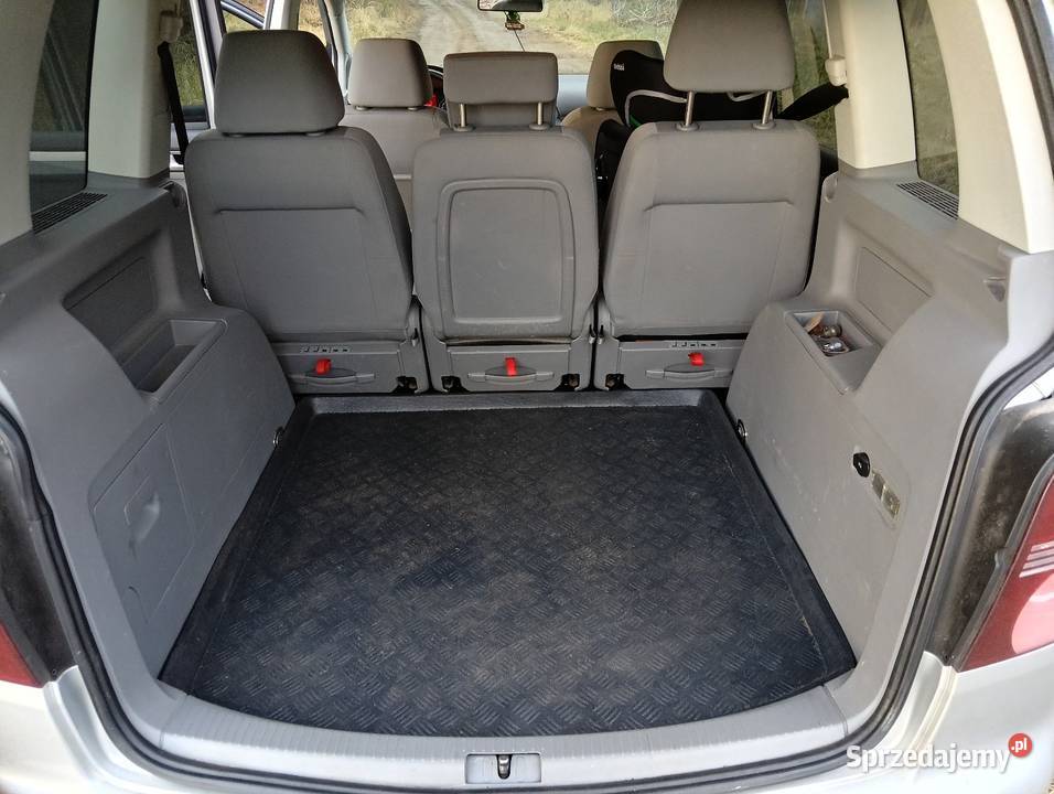 Sprzedam Volkswagena Touran nieuszkodzony Touran Nowe Drzewce