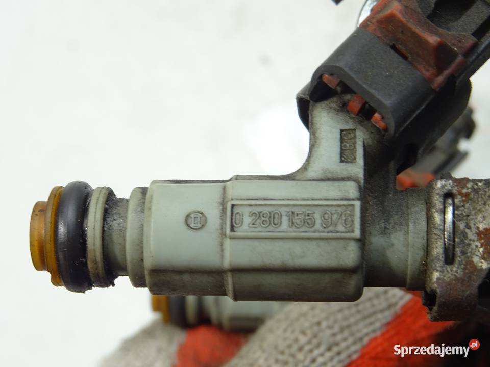 LISTWA WTRYSKOWA WTRYSKIWACZE CHRYSLER PT Części samochodowe sprzedam