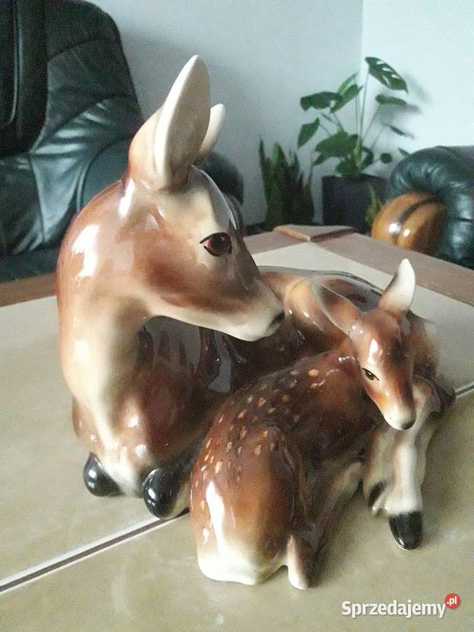 Jeleń z płowym wiedeńska ceramika artystyczna Janów Lubelski sprzedam
