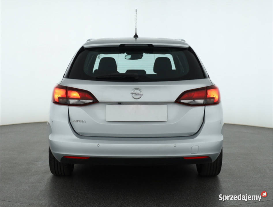 Opel Astra 15 CDTI radio Piaseczno