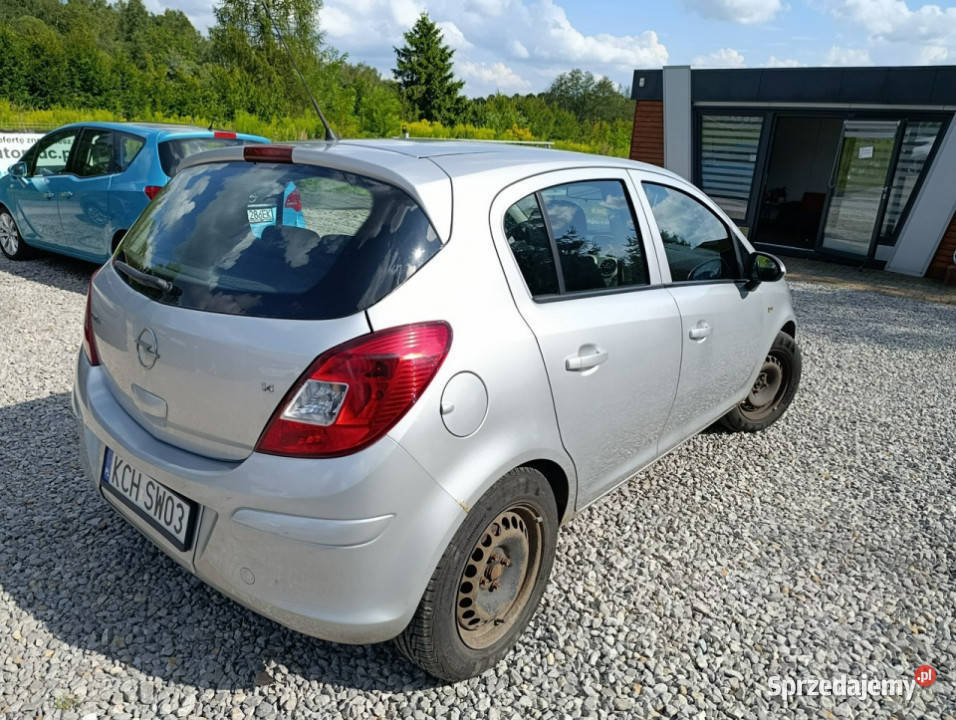 Opel Corsa Do poprawek blacharsko lakierniczych 90KM Dulowa sprzedam