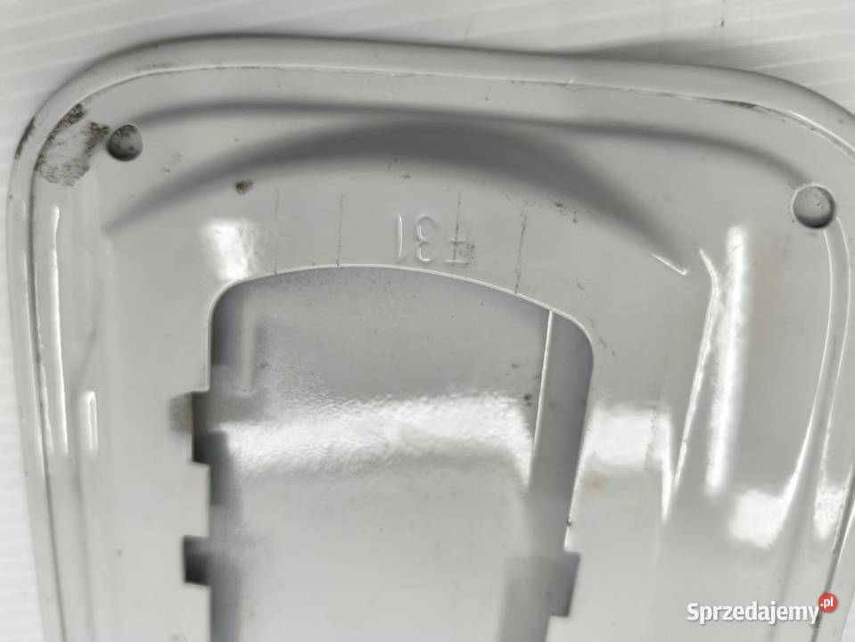 KLAPKA WLEWU PALIWA BMW F31 LIFT