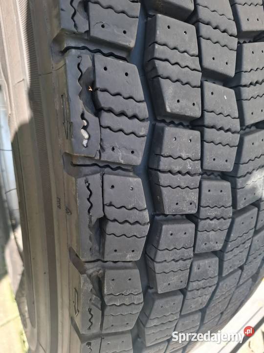 Opony do autokaru 29580 R225 Mszana Dolna
