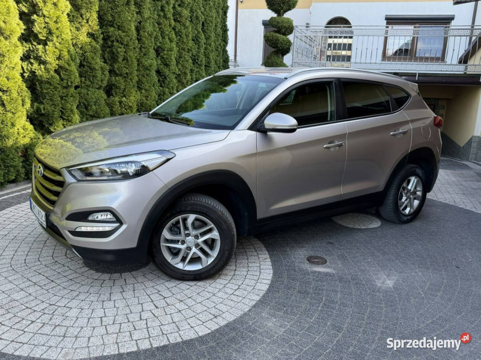 Hyundai Tucson 17D NaviKamera Super Stan lakier metallic Płońsk sprzedam