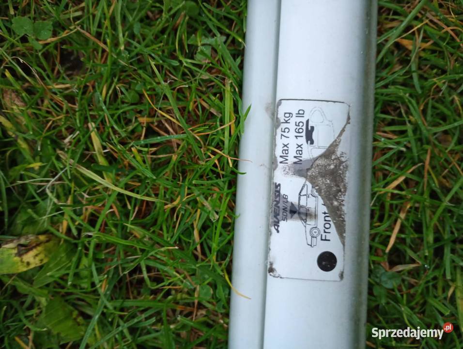 Sprzedam bagażnik dachowy belki do Toyota Duczki